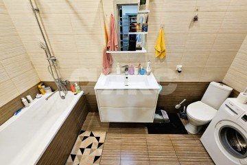 Фото №3: 2-комнатная квартира 60 м² - Белоозёрский, мкр. 2-й, ул. Юбилейная, 5