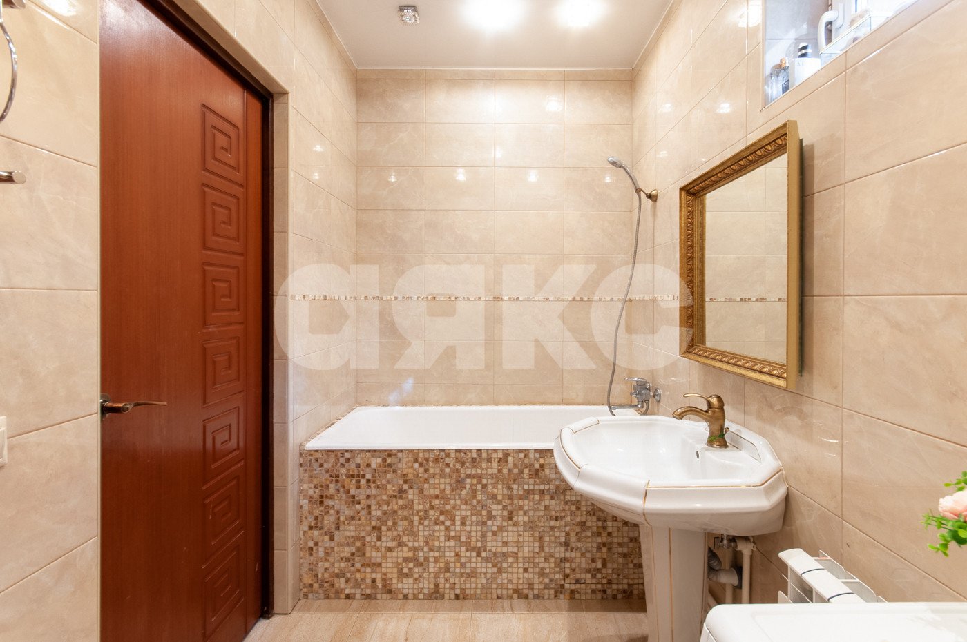 Фото №16: Дом 110 м² + 9 сот. - Эскулап, 80