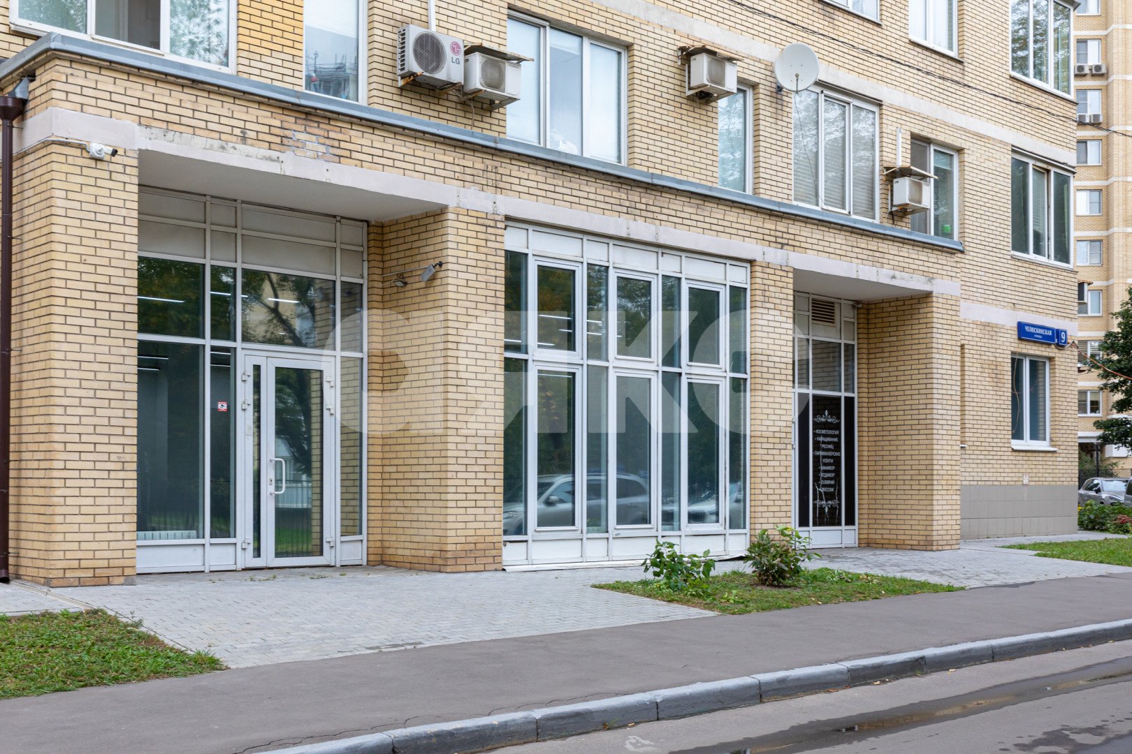 Фото №1: Коммерция 907 м² - Москва, р. Лосиноостровский, ул. Челюскинская, 9