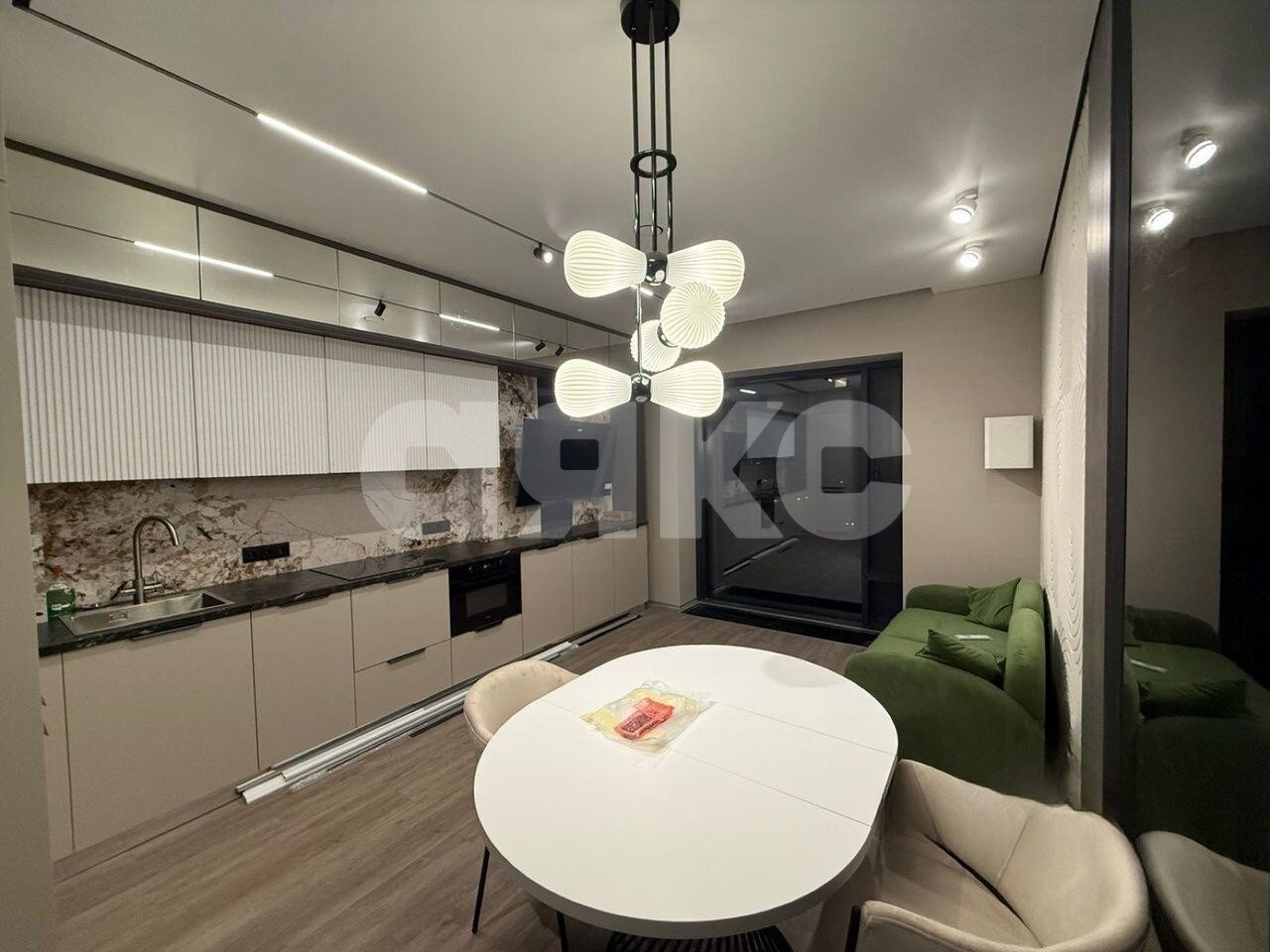 Фото №2: 3-комнатная квартира 70 м² - Москва, Покровское-Стрешнево, жилой комплекс Сити Бэй, мкр. квартал Индиан, ул. Волоколамское шоссе, 95/2