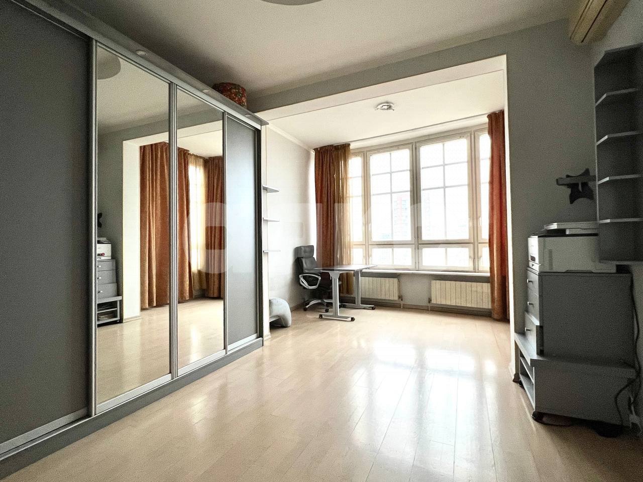 Фото №4: 4-комнатная квартира 162 м² - Москва, ул. Маршала Бирюзова, 32к1