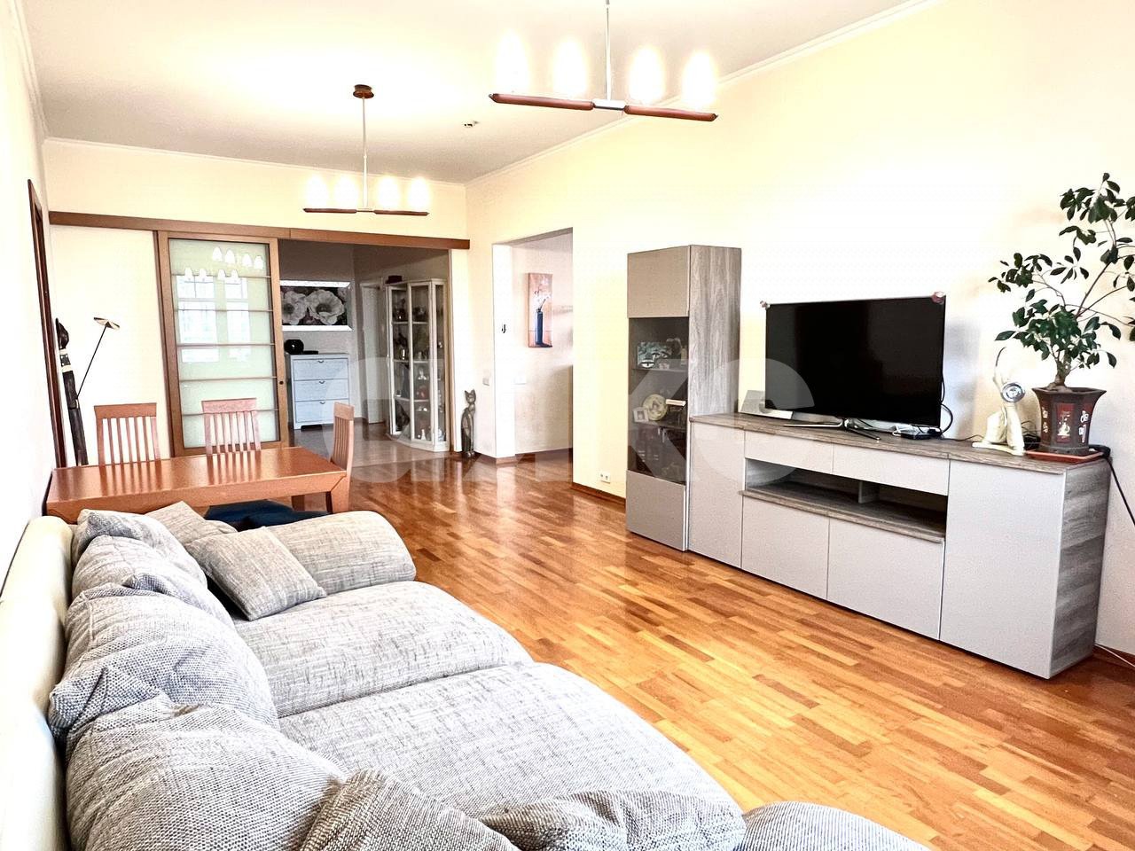 Фото №3: 4-комнатная квартира 162 м² - Москва, ул. Маршала Бирюзова, 32к1