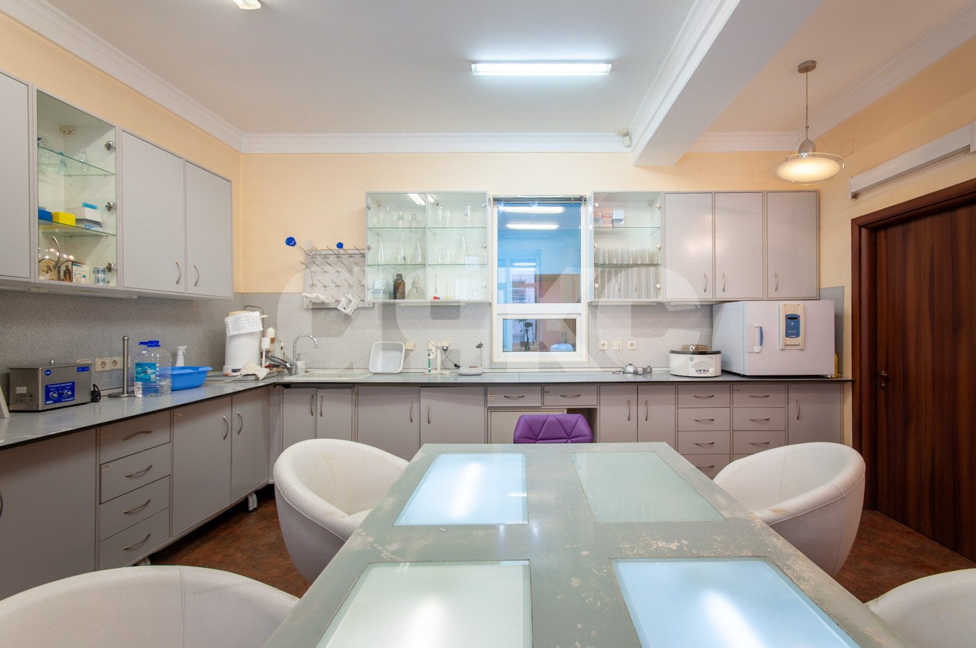 Фото №1: Коммерция 101 м² - Москва, ул. Покровка, 41с2