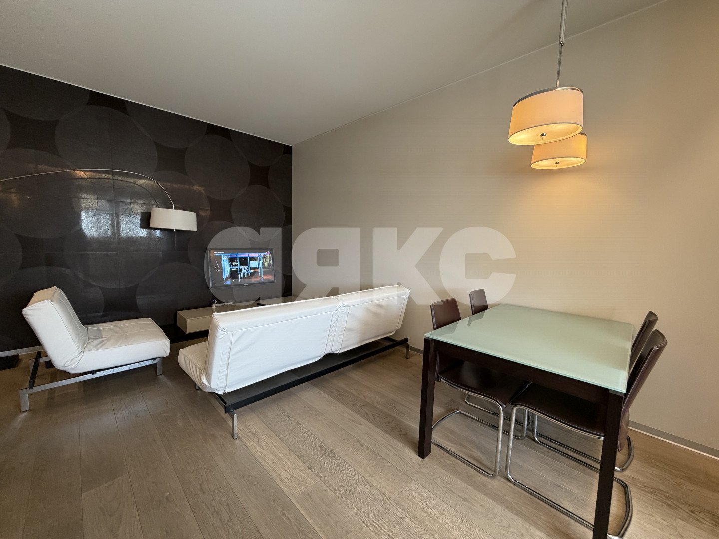 Фото №2: 2-комнатная квартира 50 м² - Москва, пр-кт Мичуринский, 34