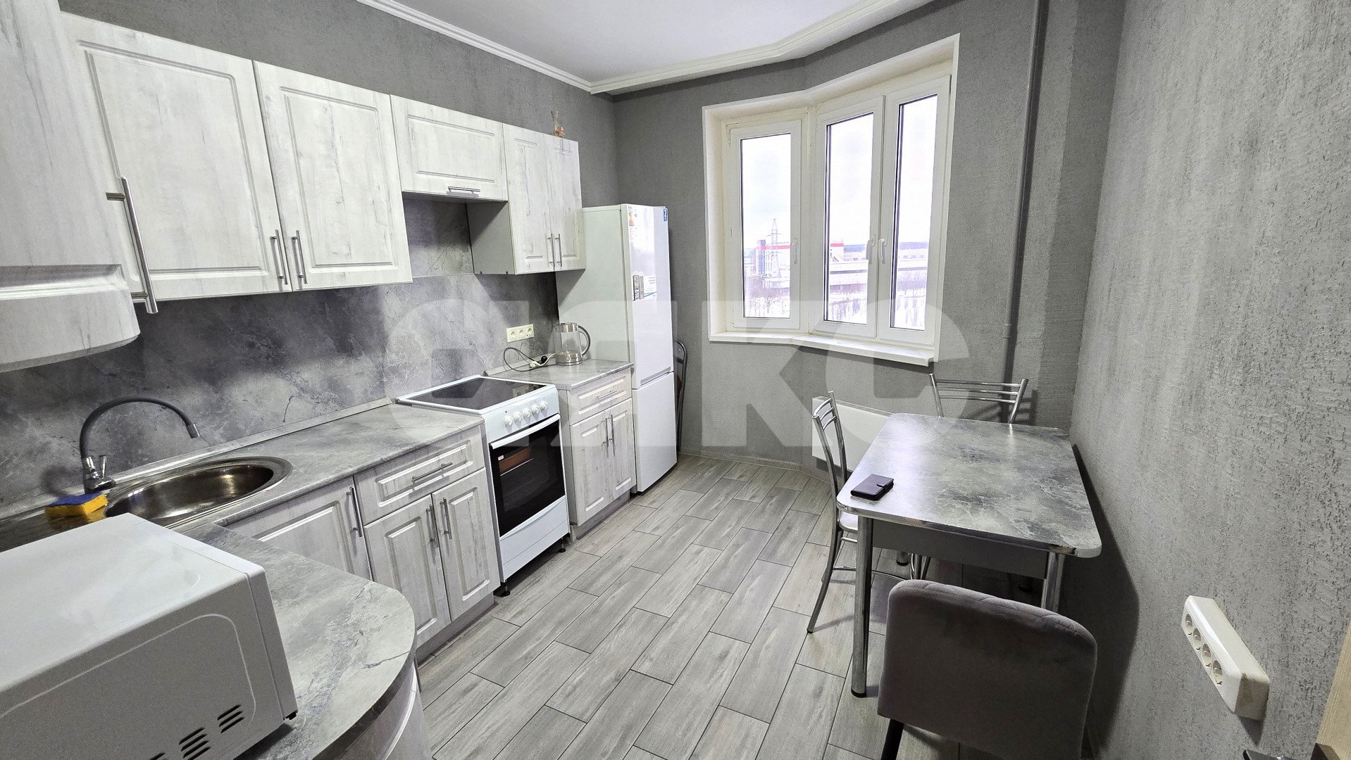 Фото №1: 1-комнатная квартира 38 м² - Балашиха, Центр-2, 6-й квартал, мкр. Железнодорожный, ул. Корнилаева, 30